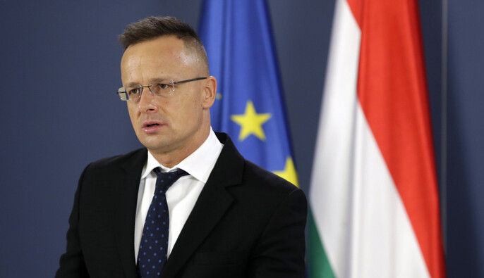 Угорщина та Словаччина оскаржать у ЄС заборону російського газу та нафти