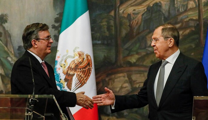 Мексика игнорирует призывы США выслать российских шпионов — NYT