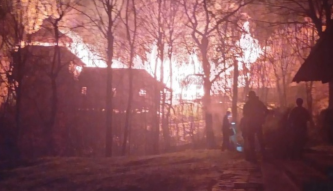 На Закарпатье загорелся монастырь московского патриархата: подробности