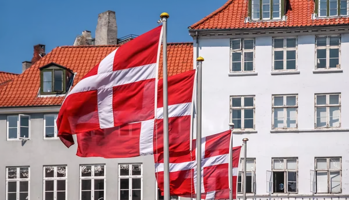 Дания считает США риском из-за интереса к Гренландии и экономического давления