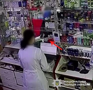 У Києві затримали рецидивіста, який здійснив розбійний напад на аптеку