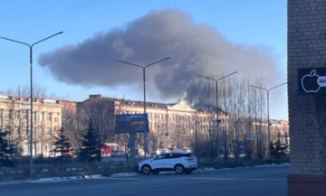 В Орську безпілотники атакували механічний завод – зафіксовано детонації