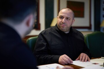 Директор ФБР тайно встречался с Умеровым во время мирных переговоров в США – WP