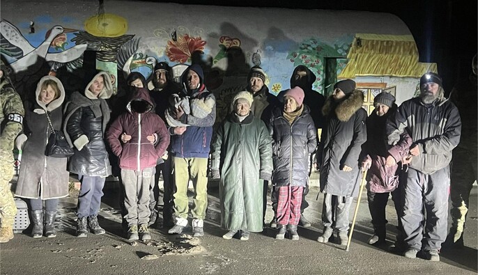 Из Купянска эвакуировали троих детей и 11 взрослых, среди них двухлетний ребенок