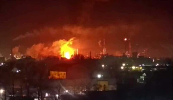 Генштаб подтвердил поражение Афипского НПЗ и нефтебазы "Урупинская" в Волгоградской области РФ