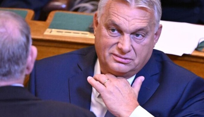 Орбан привезе до Брюсселя 1,6 млн анкет угорців, які нібито висловилися проти вступу України до ЄС