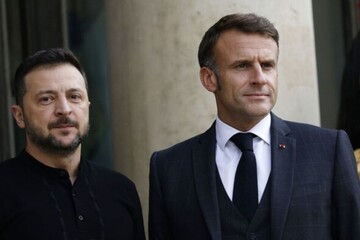 Макрон по итогам разговора с Зеленским: Пока РФ продолжает агрессию, Украина твердо стоит на своем