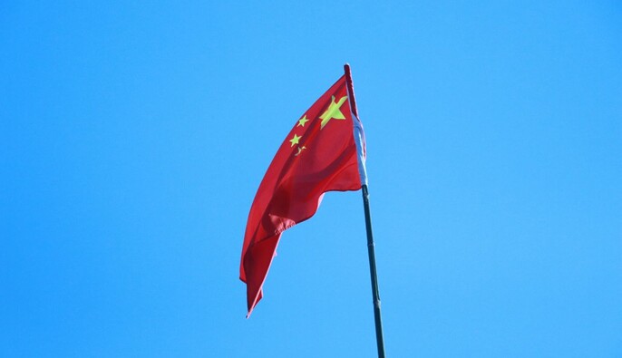 Зеленский в Берлине: Украина отказывается от НАТО в обмен на гарантии безопасности — Reuters