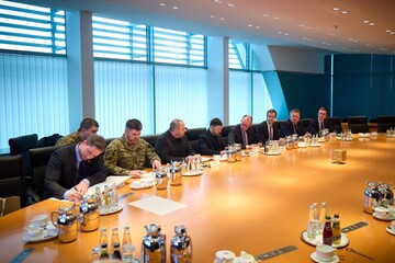 Переговори у Берліні тривали понад пʼять годин — ОП