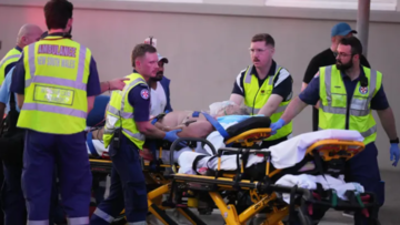 Стрілянина в Сіднеї: вогонь на святкуванні відкрили батько і син