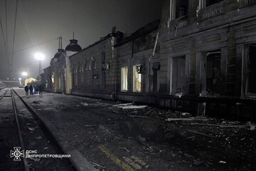 Обстріл Дніпропетровщини: пошкоджено контактну мережу залізниці, є поранені
