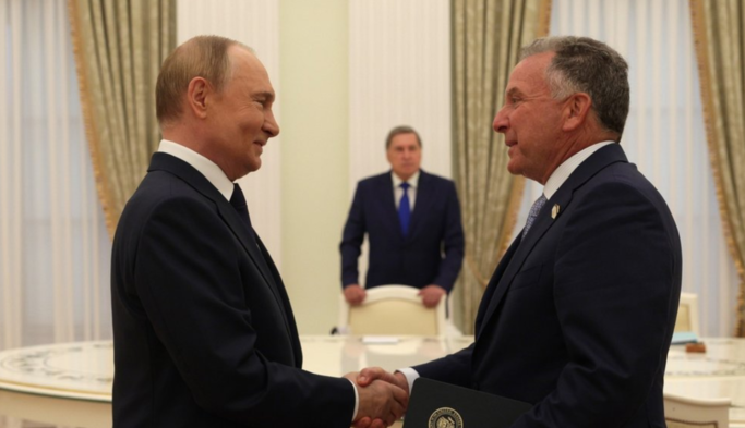 Кремль заранее готовит отказ о мирном плане — Bild