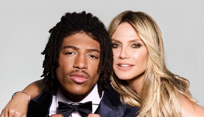 Чорно-білий дует: Гайді Клум із сином знялися у контрастній фотосесії для глянцю