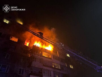 В результате атаки БПЛА в Запорожье загорелись 4 квартиры – возросло количество пострадавших