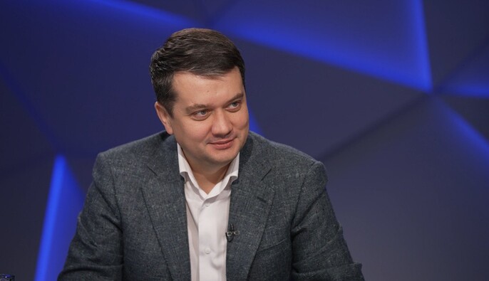 ПДВ для ФОПів, податок на OLX та посилки до 150 євро: Разумков прокоментував бюджет-2026