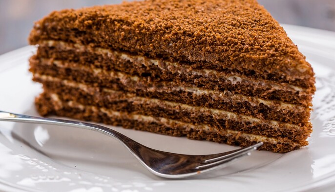 Якщо трохи забути про класику: як приготувати шоколадний медівник