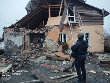 Враг атаковал села в Харьковской области: есть пострадавшие, повреждены дома