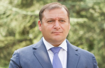 Махінації з землею: справу проти колишнього мера Харкова Добкіна розглянуть повторно