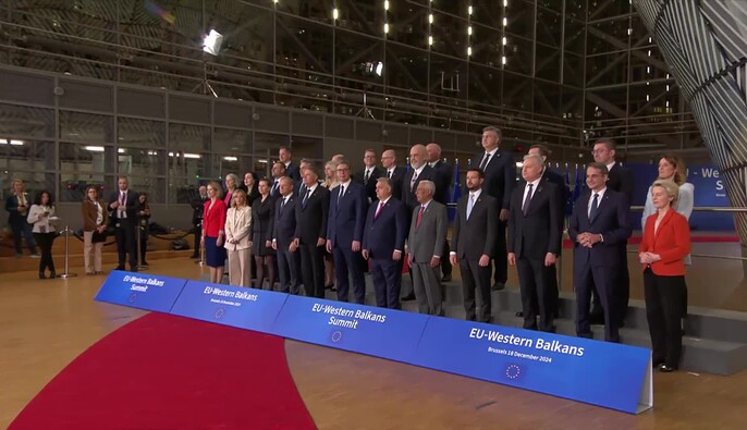 AP: лидеры ЕС готовят беспрецедентный шаг — использование замороженных активов РФ для помощи Украине