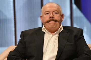 ДБР во Франции пришло с обысками к бывшему генпрокурору Пискуну — СМИ