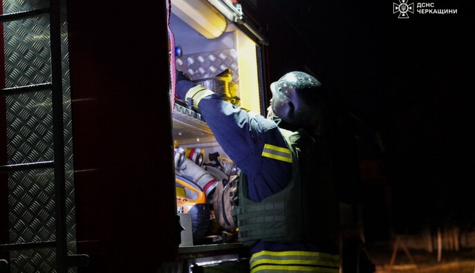 Масована атака дронів по Черкасах – пошкоджено житлові будинки, знеструмлена частина міста