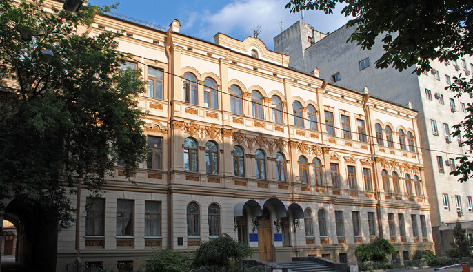 Кабмин направил 25 миллионов гривен на генераторы для заведений культуры