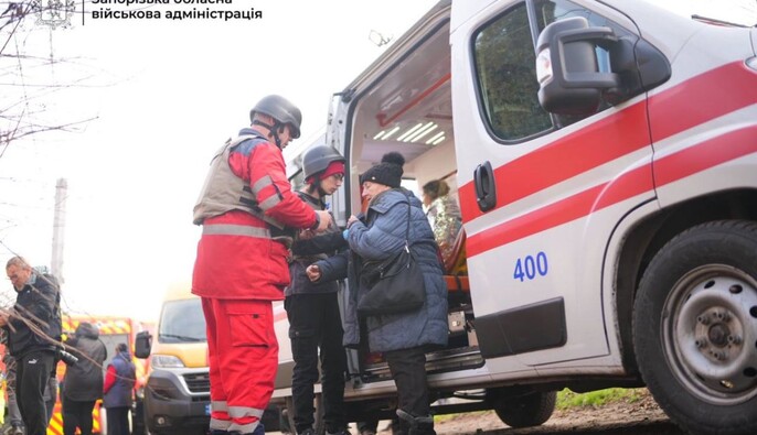 Россияне атаковали Запорожье: ранения получили по меньшей мере четыре человека