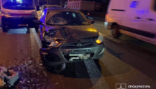 Судді у Харкові висунули підозру за наїзд на двох дівчат на переході