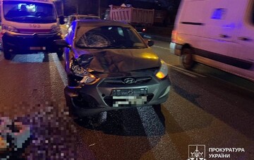 Судді у Харкові висунули підозру за наїзд на двох дівчат на переході