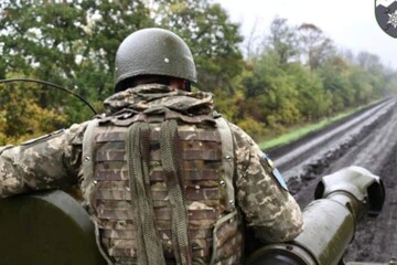 Зеленский о территориях: Россияне должны стоять на ТОТ, мы можем возвращать их только дипломатично