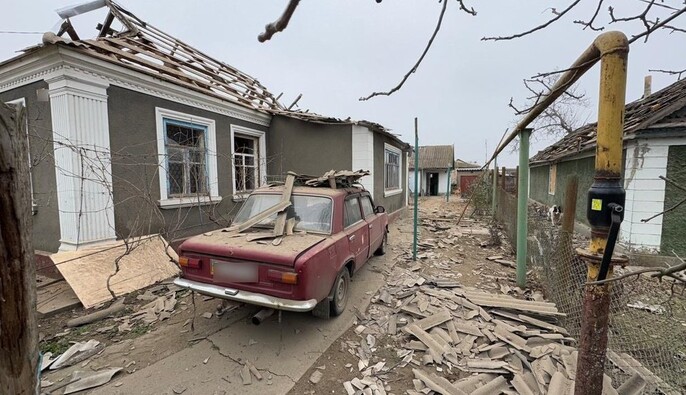 У Херсоні за добу через атаки РФ поранені восьмеро людей, серед них - двоє дітей