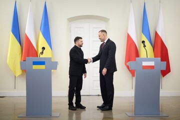 Зеленский о встрече с президентом Польши Навроцким: Это первый шаг к доверию