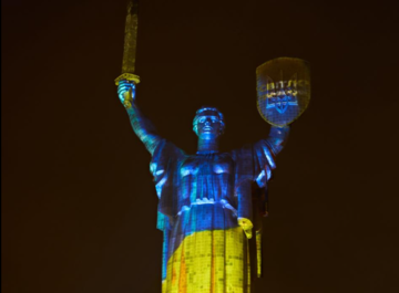 «Свет держится»: известные украинцы поздравили энергетиков с профессиональным праздником