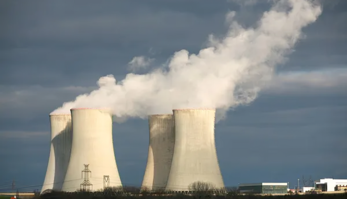 АЭС снизили мощность после девятой массированной атаки РФ на энергетику