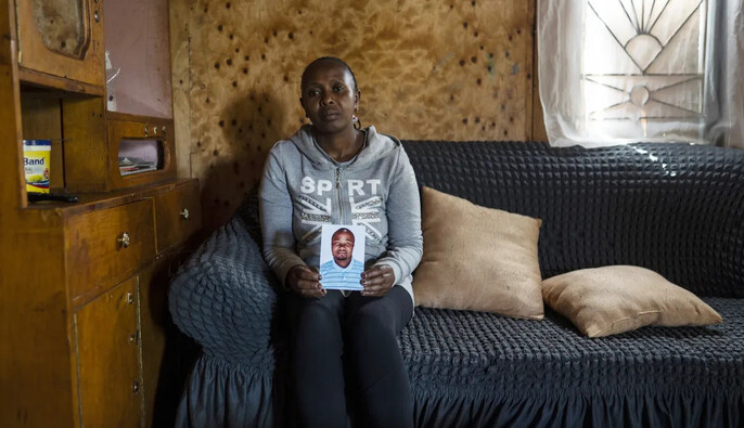 Bloomberg: Росія під виглядом роботи вербує сотні кенійців на війну проти України