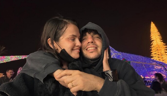 "Посетили "Wonderland"": Селена Гомес и Бенни Бланко развлеклись в "Стране чудес"