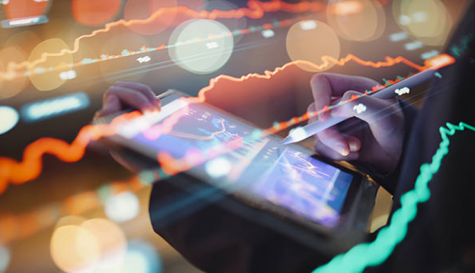 Фрагментація та децентралізація: чому понад 90% нових рекламних агенцій обирають шлях ФОП