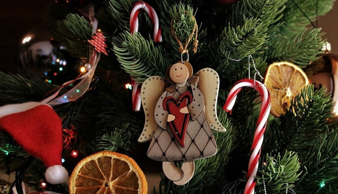 С Рождеством Христовым 2025! Трогательные поздравления и яркие открытки к светлому празднику