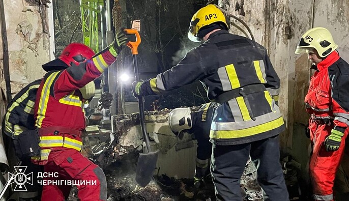 Удар по жилой 5-этажке в Чернигове – аварийно-поисковые работы завершены
