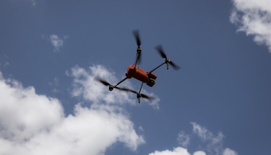 Російські війська атакували Київ та область: відомо про пораненого та пошкоджені будівлі 