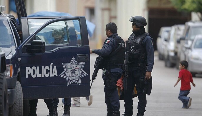 У Мексиці поїзд зійшов з рейок: щонайменше 13 людей загинули