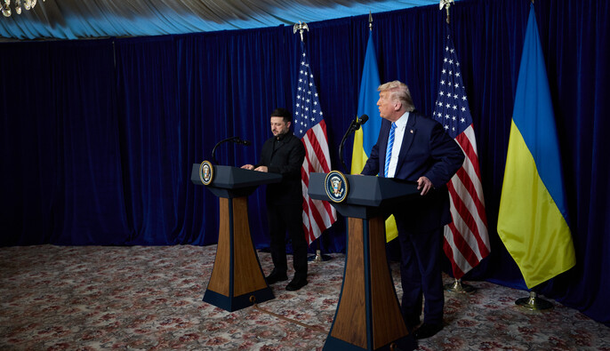 Зеленский предложил Трампу зафиксировать гарантии безопасности для Украины на 30-50 лет