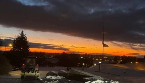 В столице продолжается противогололедная обработка и расчистка дорог и тротуаров от снега – КГГА