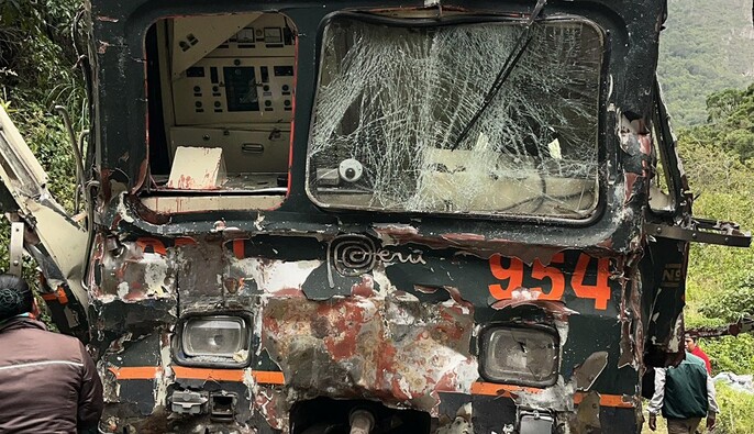 У Перу сталося лобове зіткнення поїздів, є постраждалі