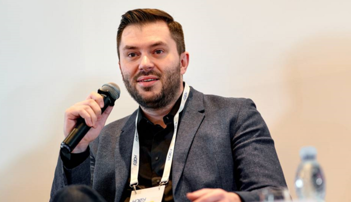 Зеленський звільнив Магомедова з посади голови Нацкомісії з цінних паперів та фондового ринку