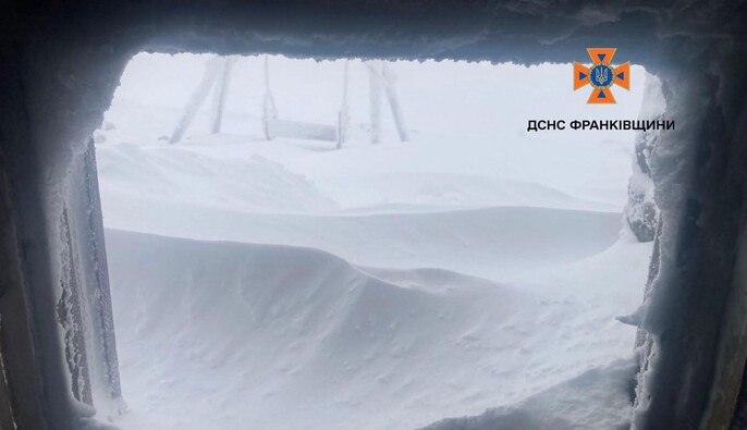 Рятувальники застерігають туристів від походів у високогір’я Карпат