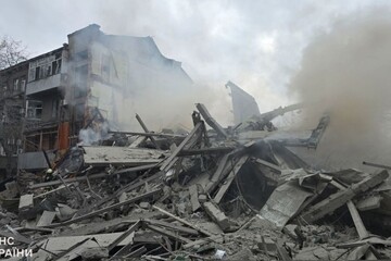 Росіяни атакували житлову забудову в Харкові двома ракетами — Зеленський