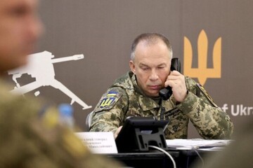 Зеленский не планирует отправлять Сырского в отставку