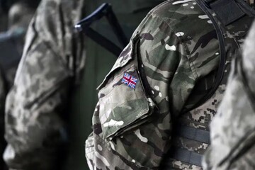 Президент о гарантиях безопасности: Военное присутствие Британии и Франции в Украине обязательно