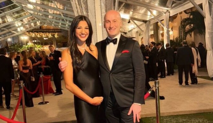 Жена советника Трампа опубликовала карту Гренландии в цветах США